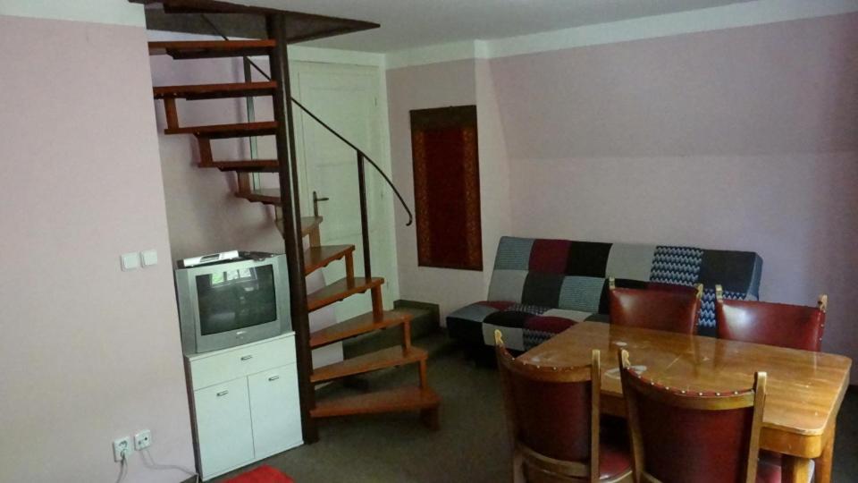 Vila Lenka Homestay *
